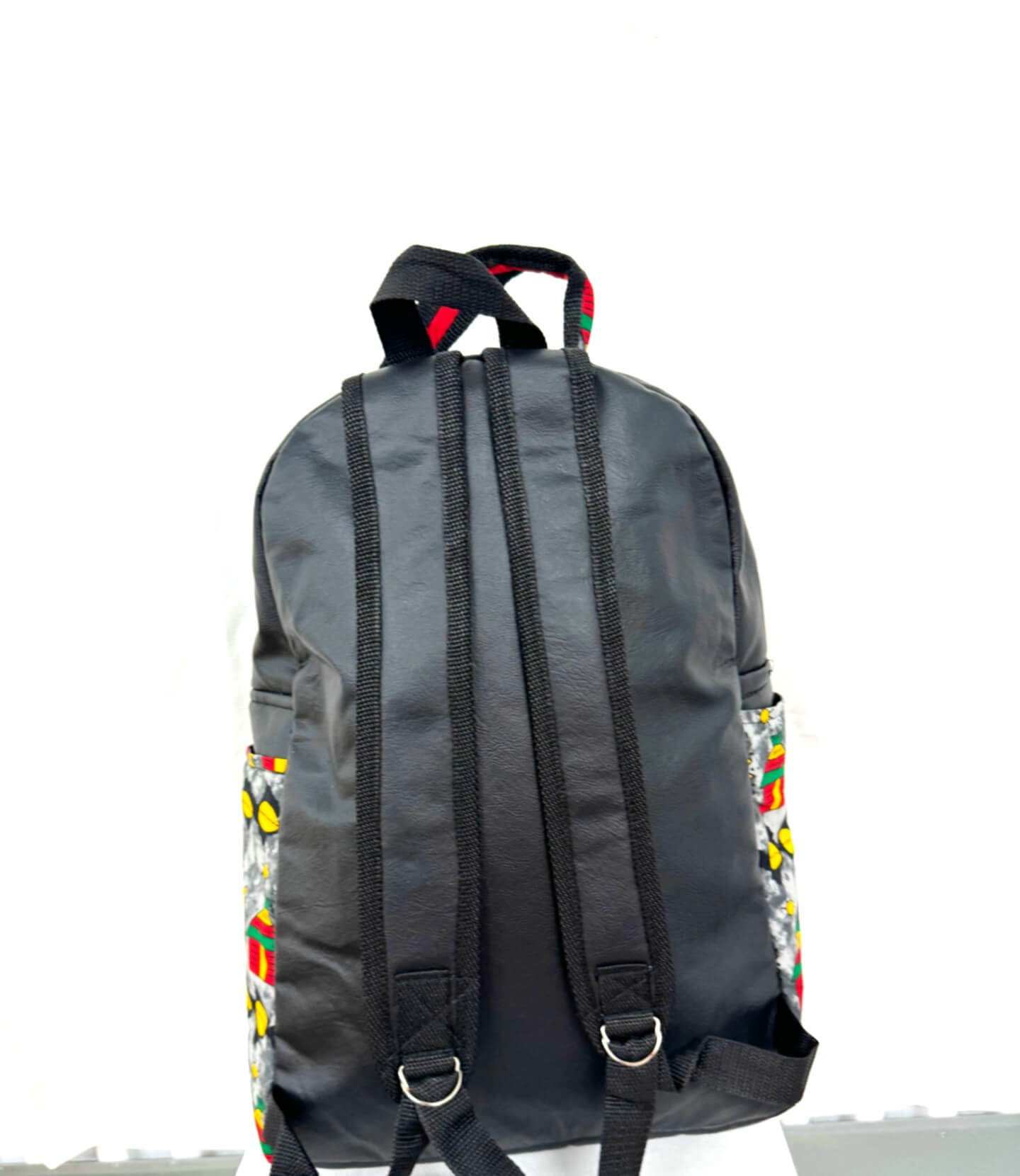 Kumasi Kofa Black/yellow/silver/red alternate view