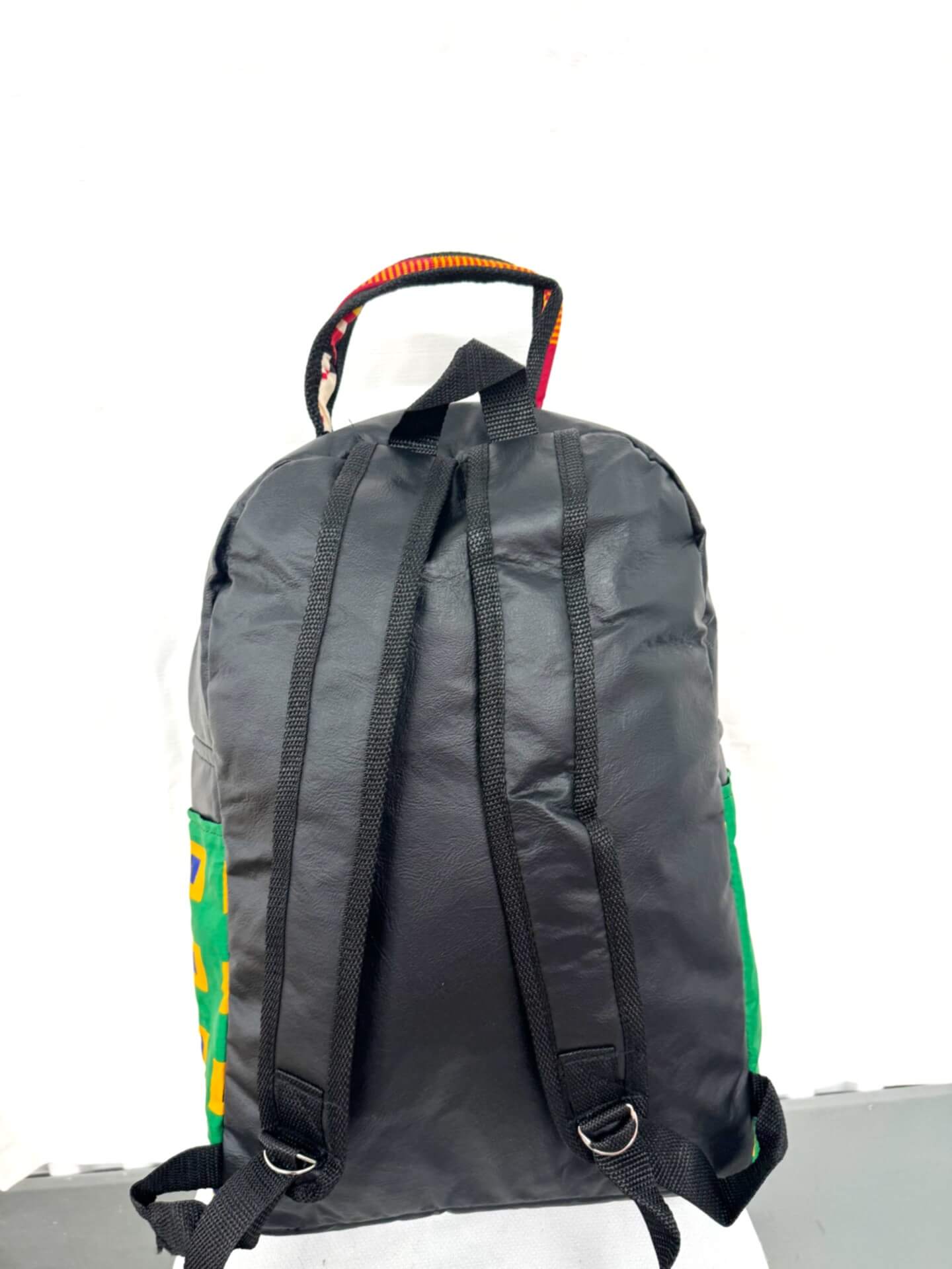 Kumasi Kofa Black/green/yellow/white alternate view