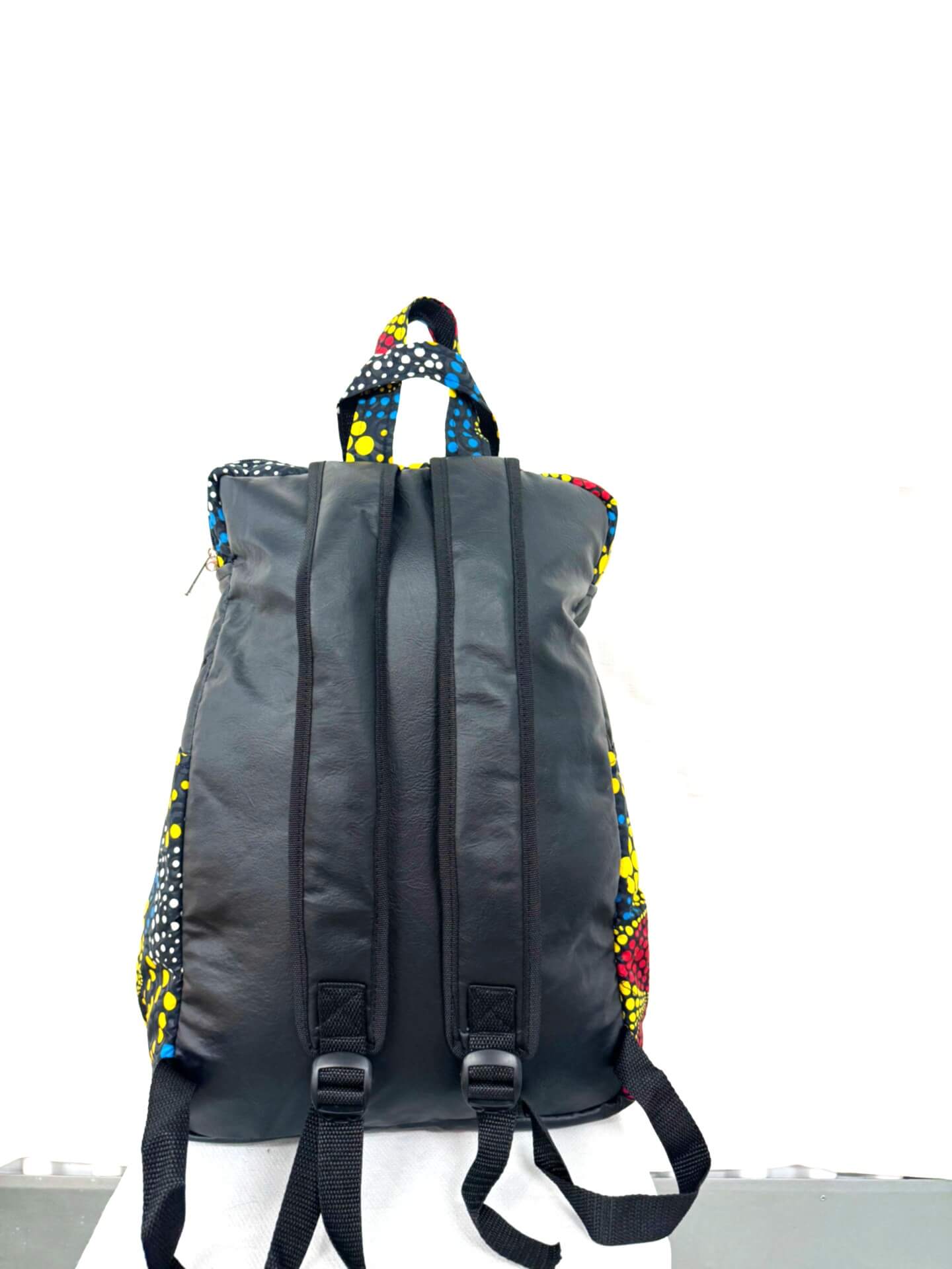 Tema Kwa Black/yellow/red/blue alternate view