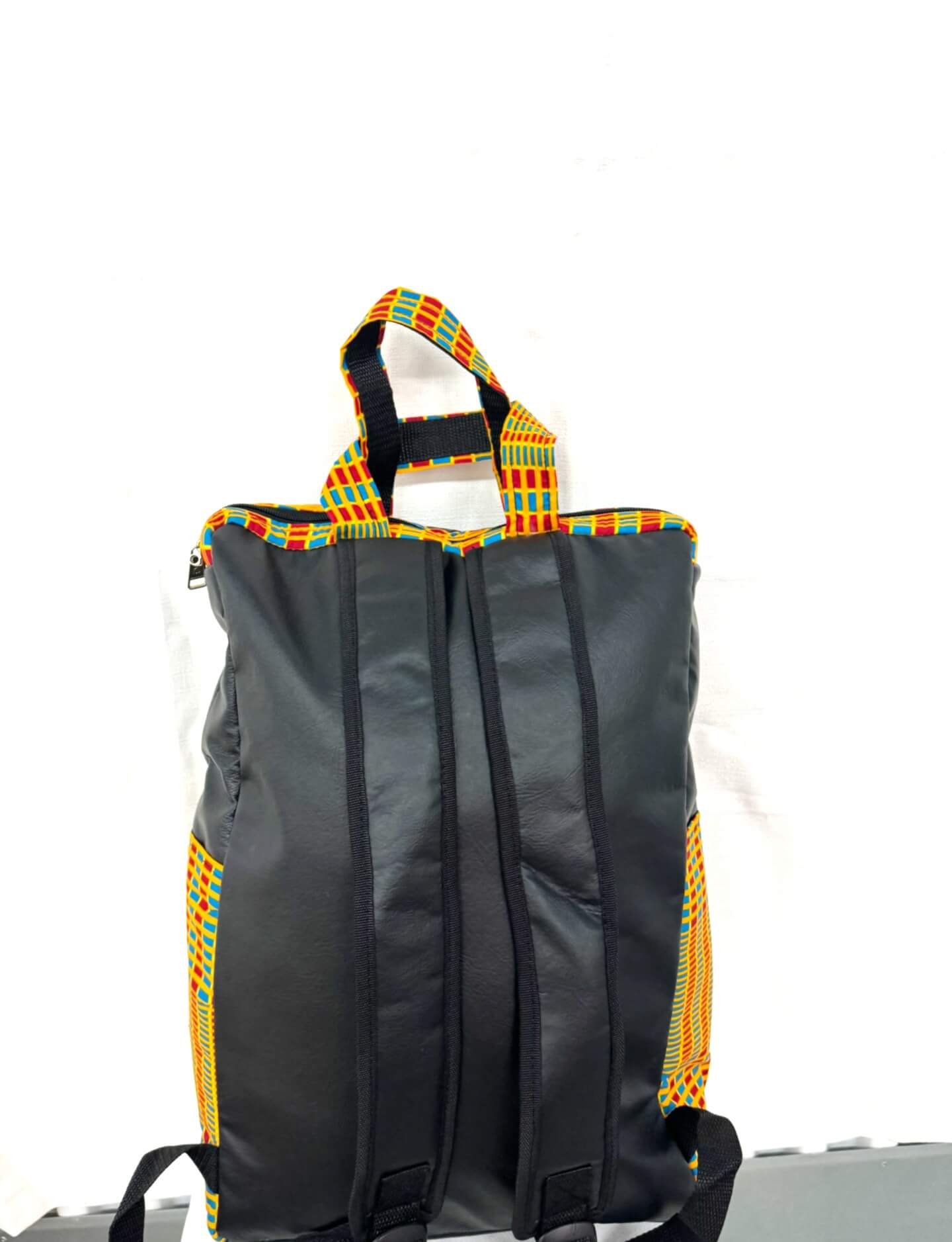 Tema Kwa Black/gold/yellow alternate view