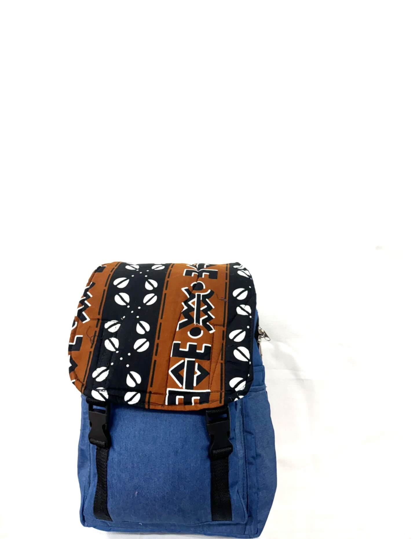 Accra Beauty Blue/brown/white/black