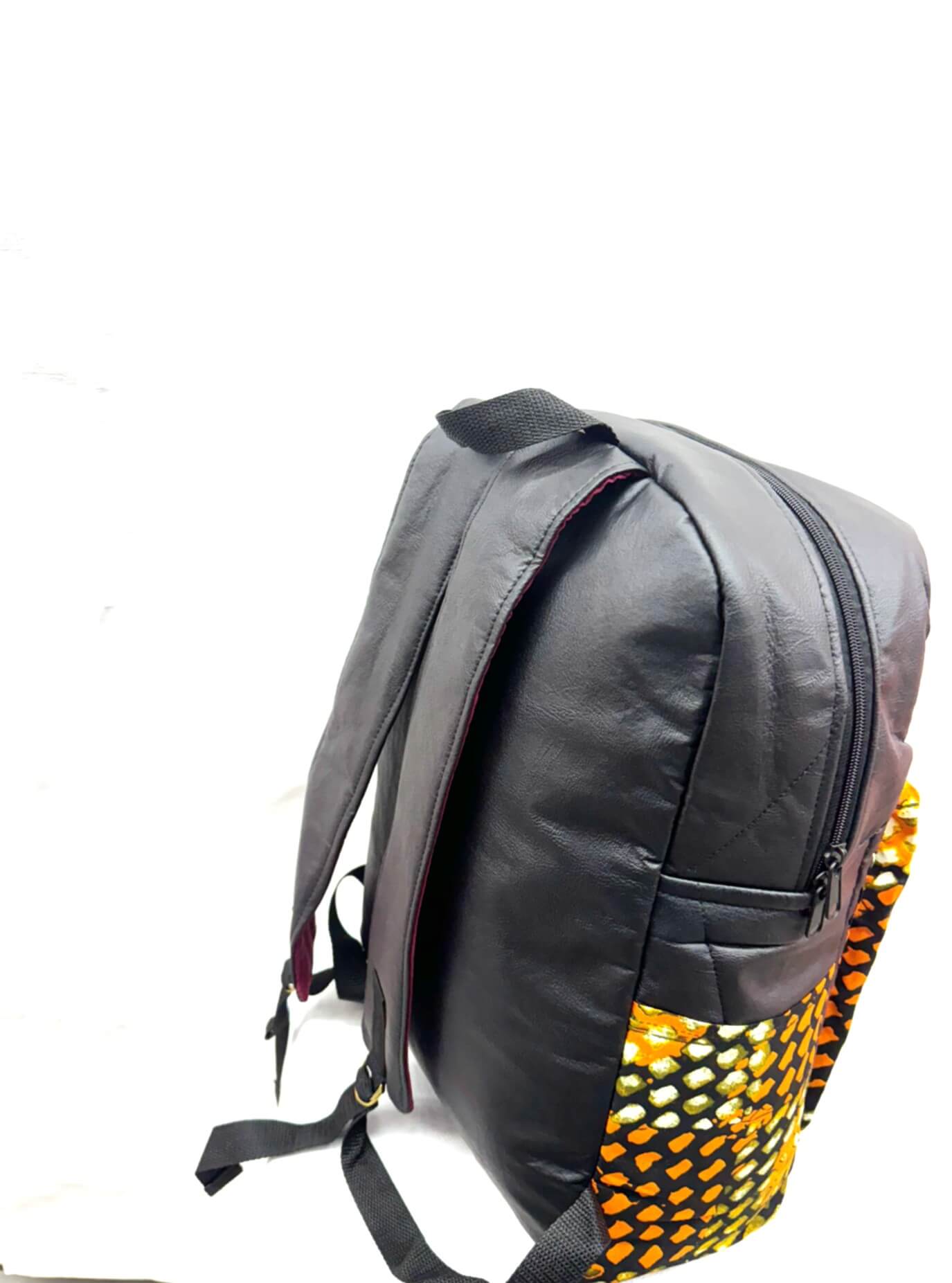Obuasi Abe Black/maroon/green alternate view