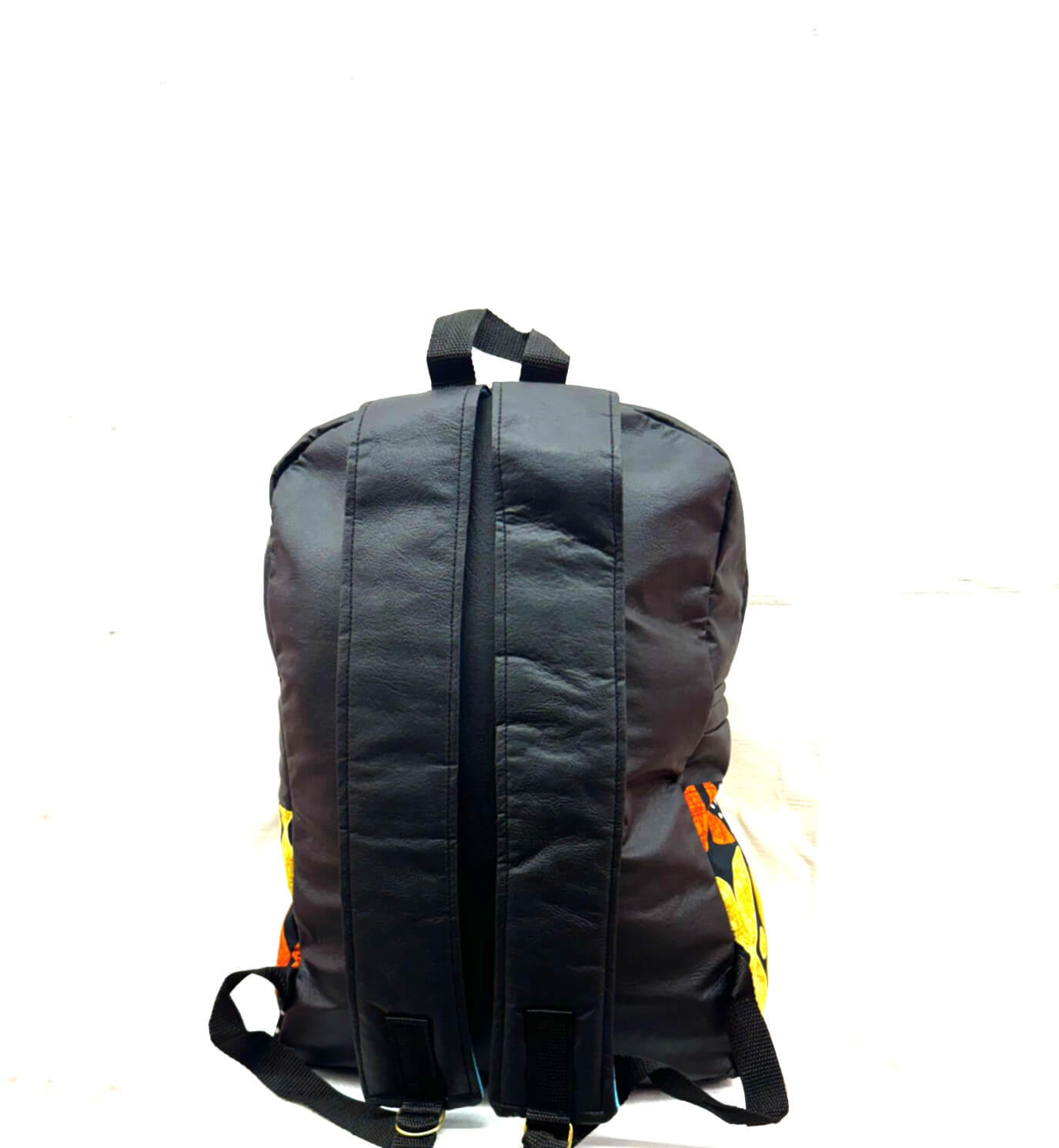 Obuasi Abe Black/gold/burgundy alternate view