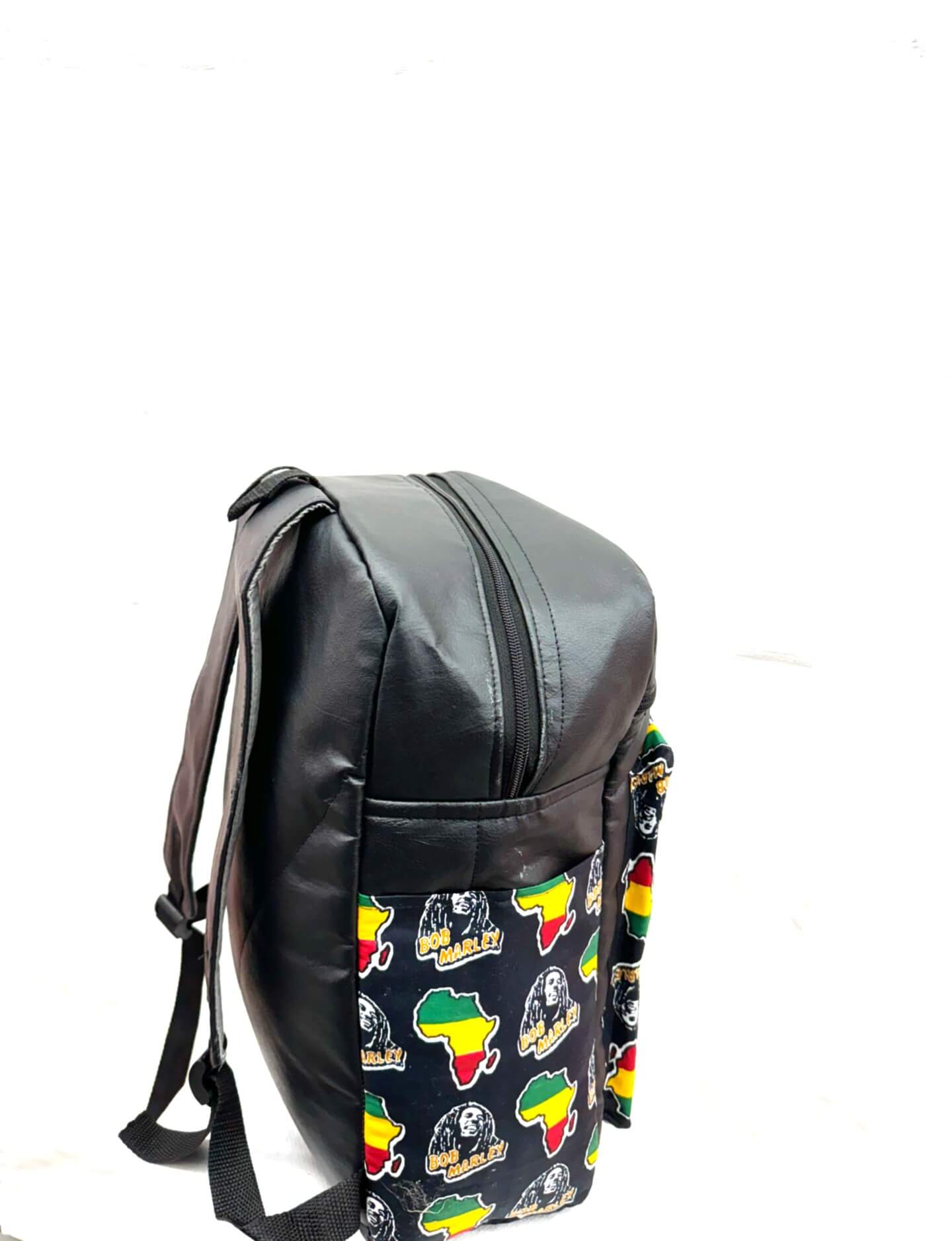 Obuasi Abe Black/red/yellow/green alternate view