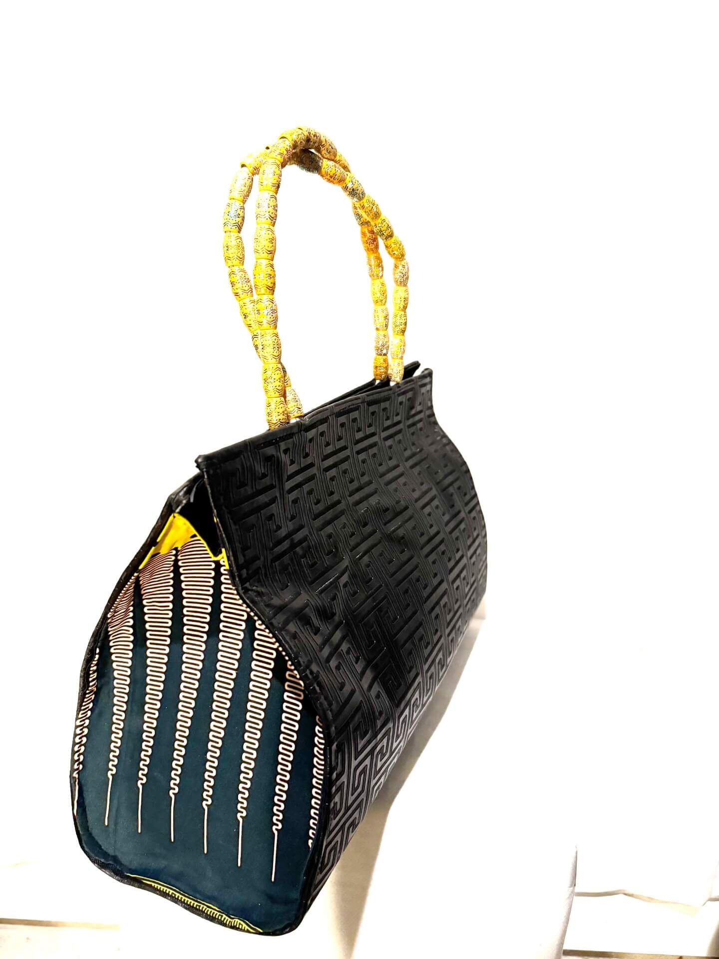 Dondon Leather Black/green/red/gold alternate view