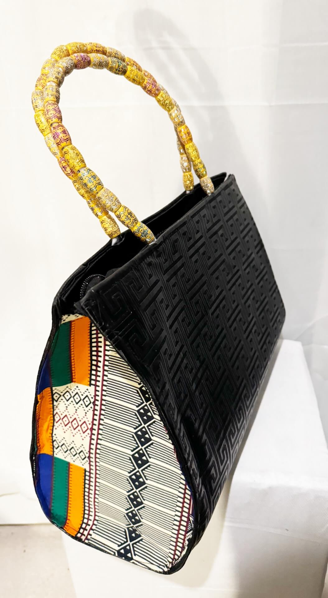 Dondon Leather Black/gray/orange/green alternate view
