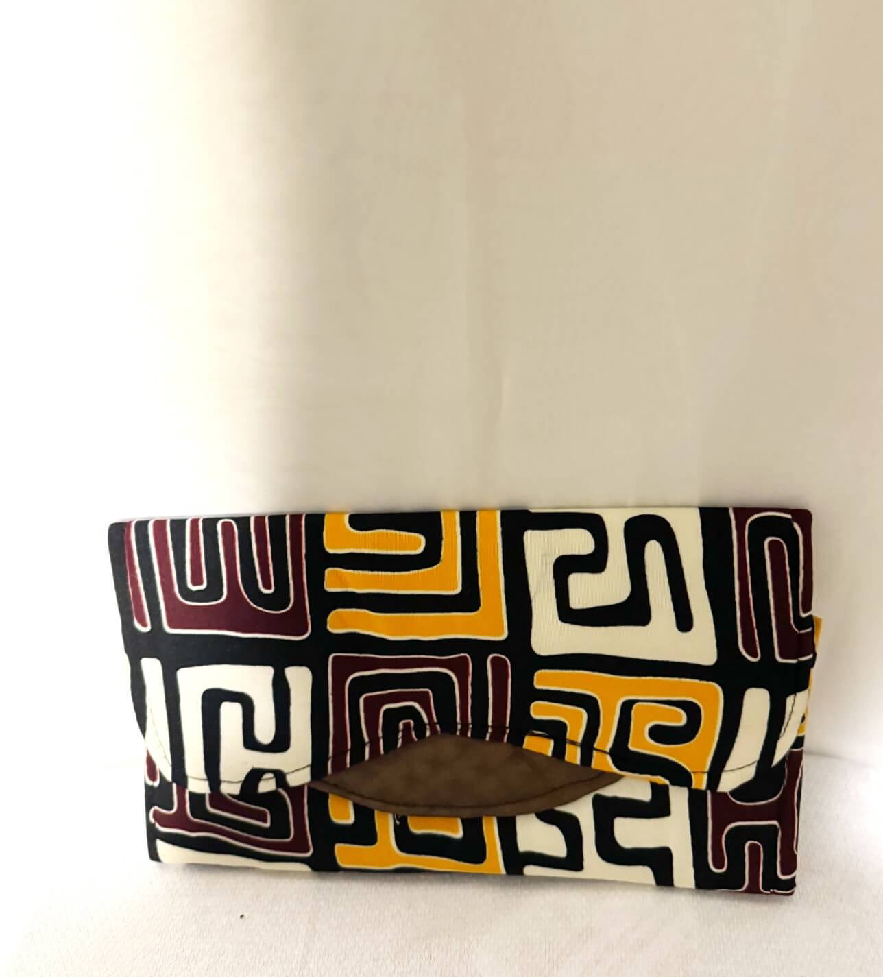 Akwaaba Brown/yellow/white