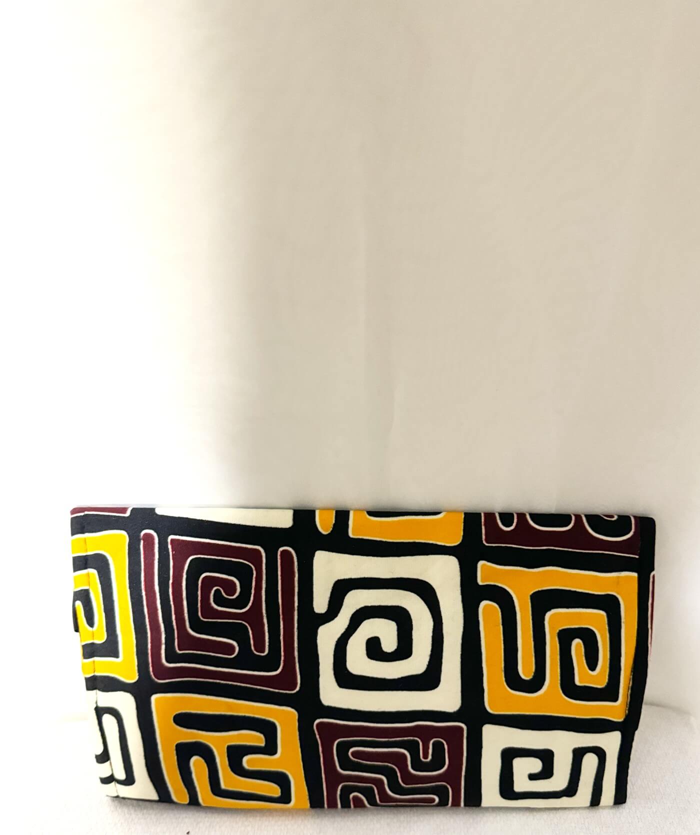 Akwaaba Brown/yellow/white alternate view