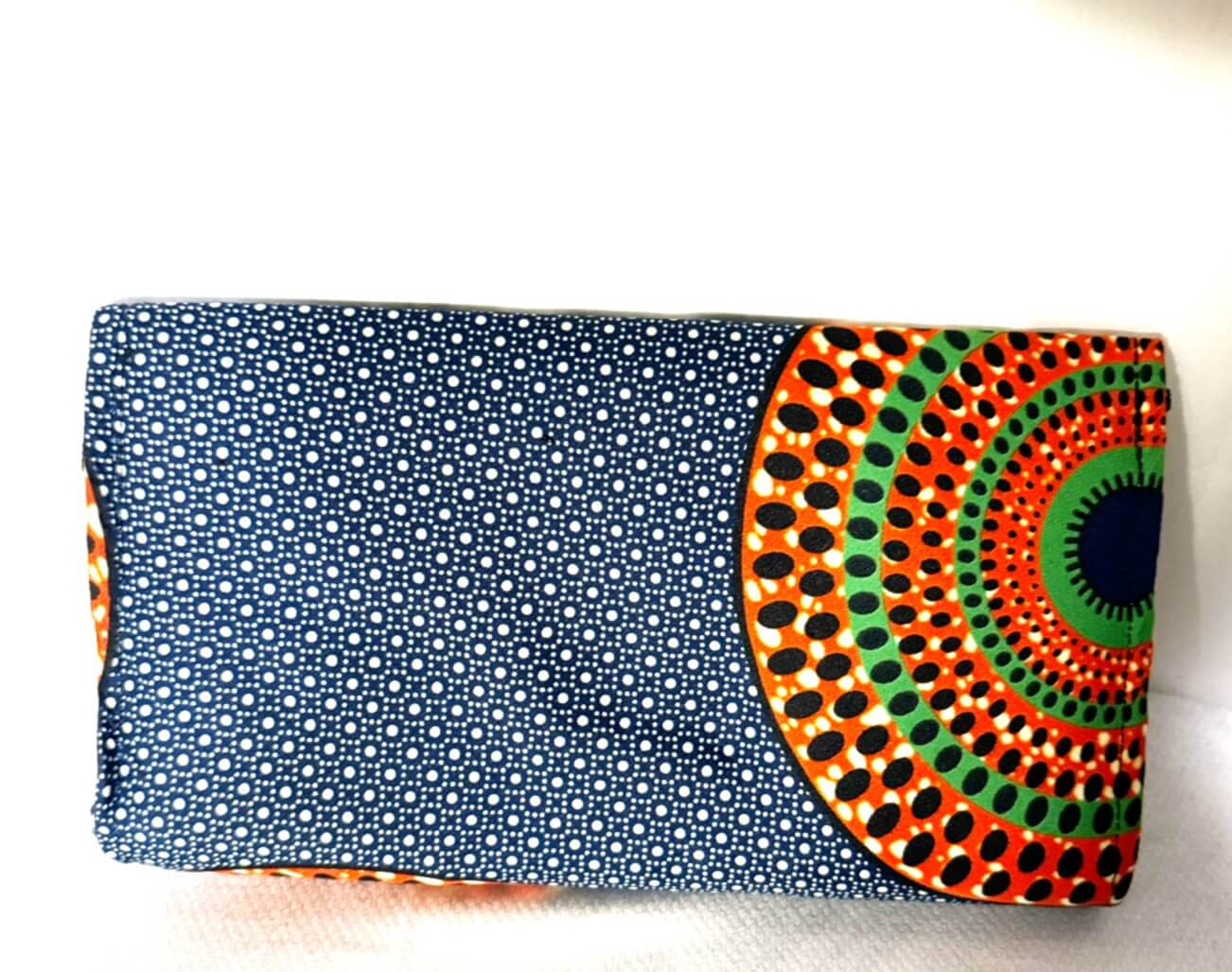 Akwaaba Black/green/maroon alternate view
