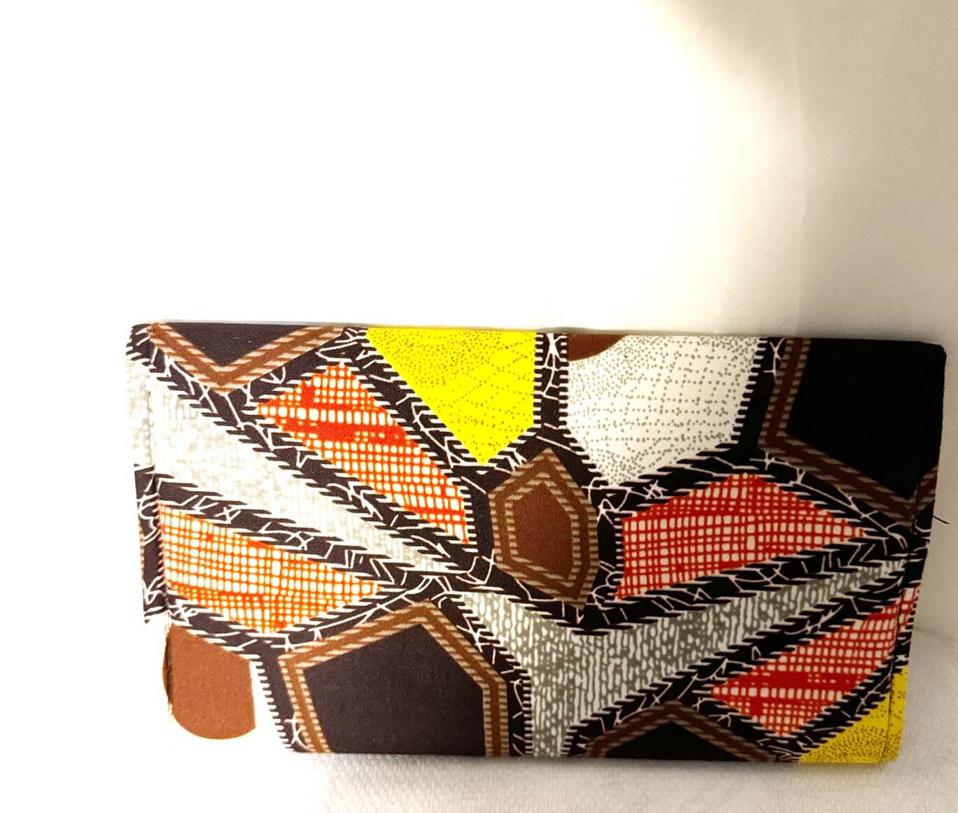 Akwaaba Yellow/brown/white/maroon alternate view