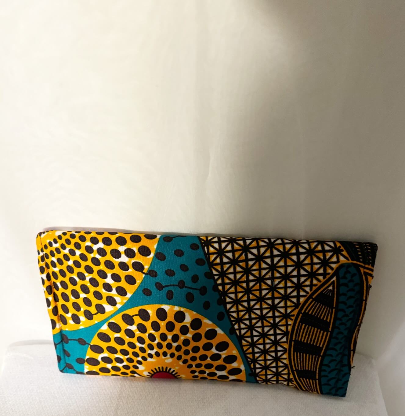 Akwaaba Brown/green/yellow alternate view