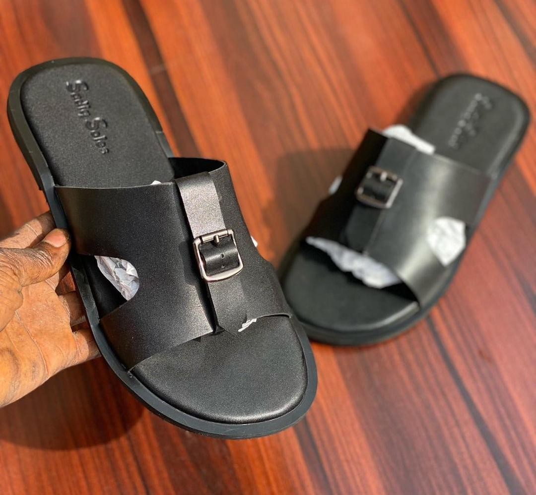 Afrik Slip – On Sandals 3 Black