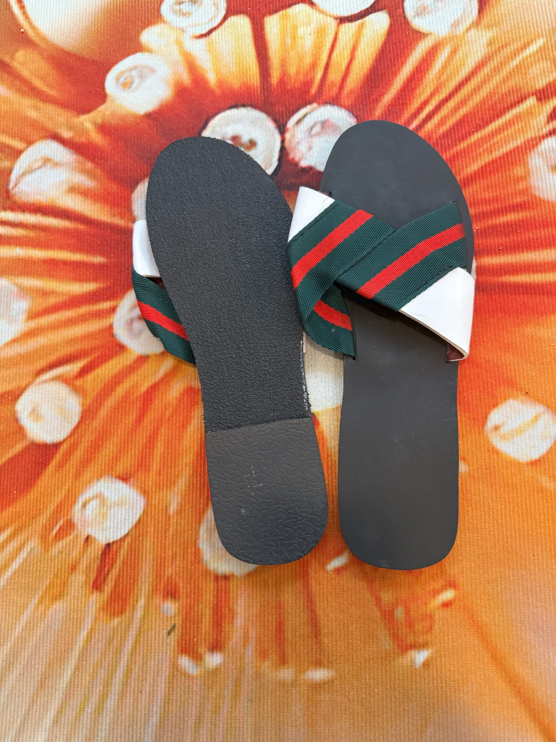 Afrik Slip – On Sandals 7