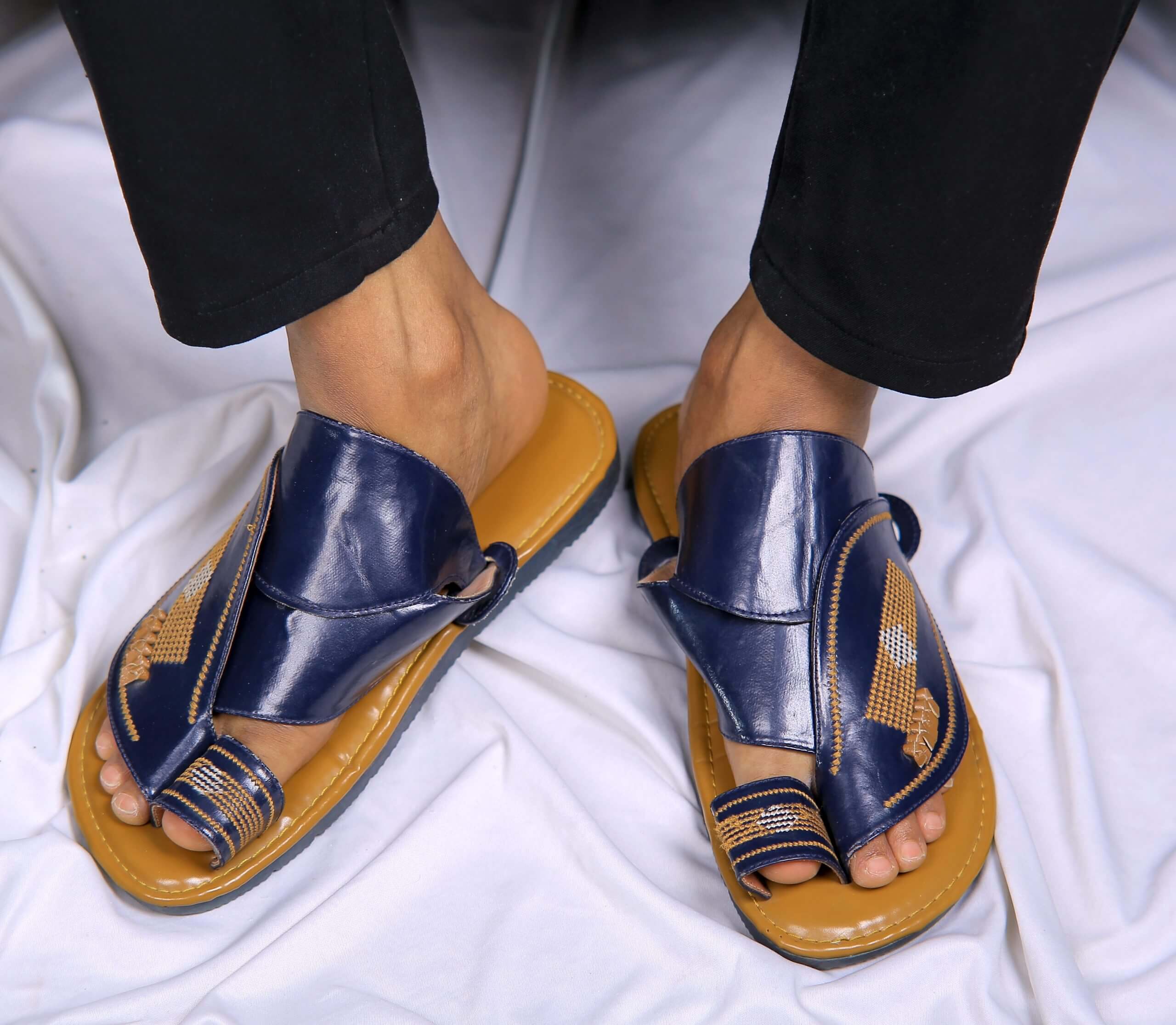 ONE TOE LEATHER