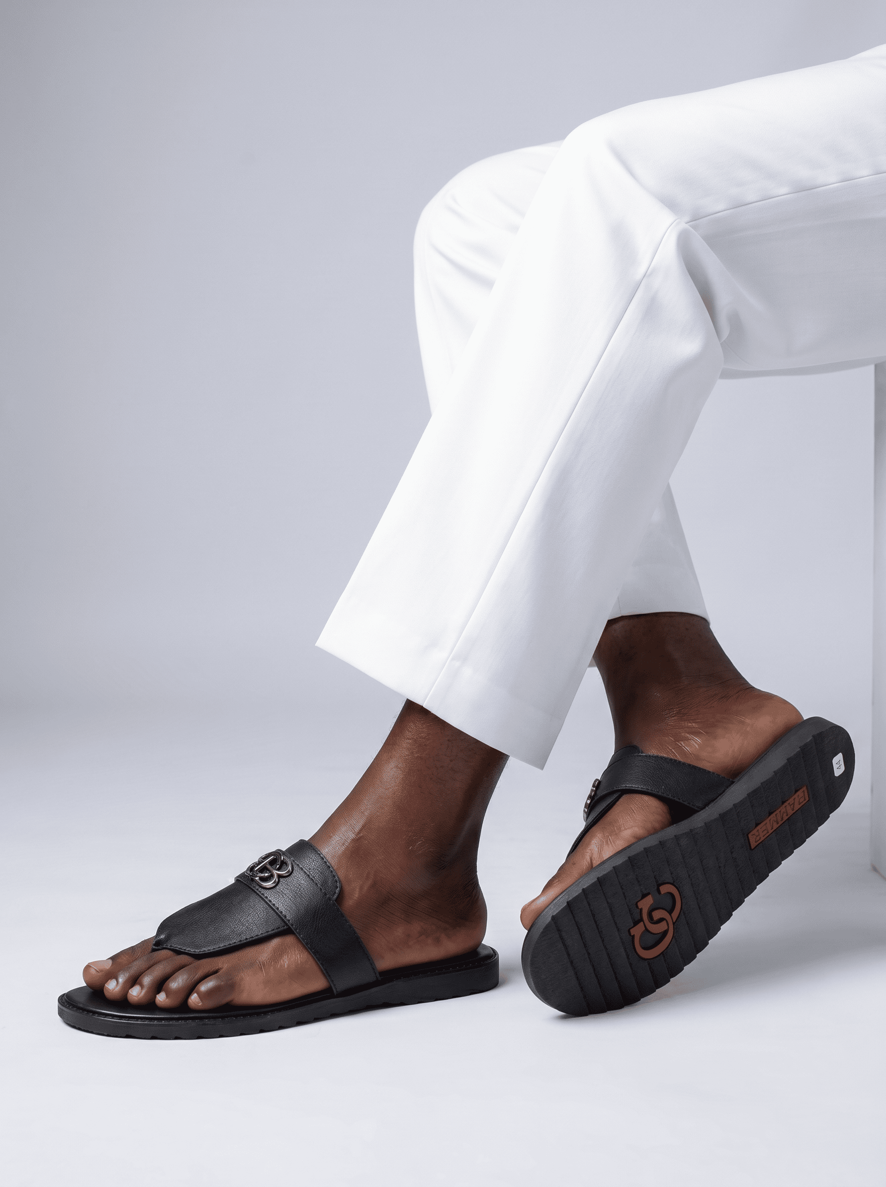 Sandals for Men- Thong Flat Sandal | Black alternate view