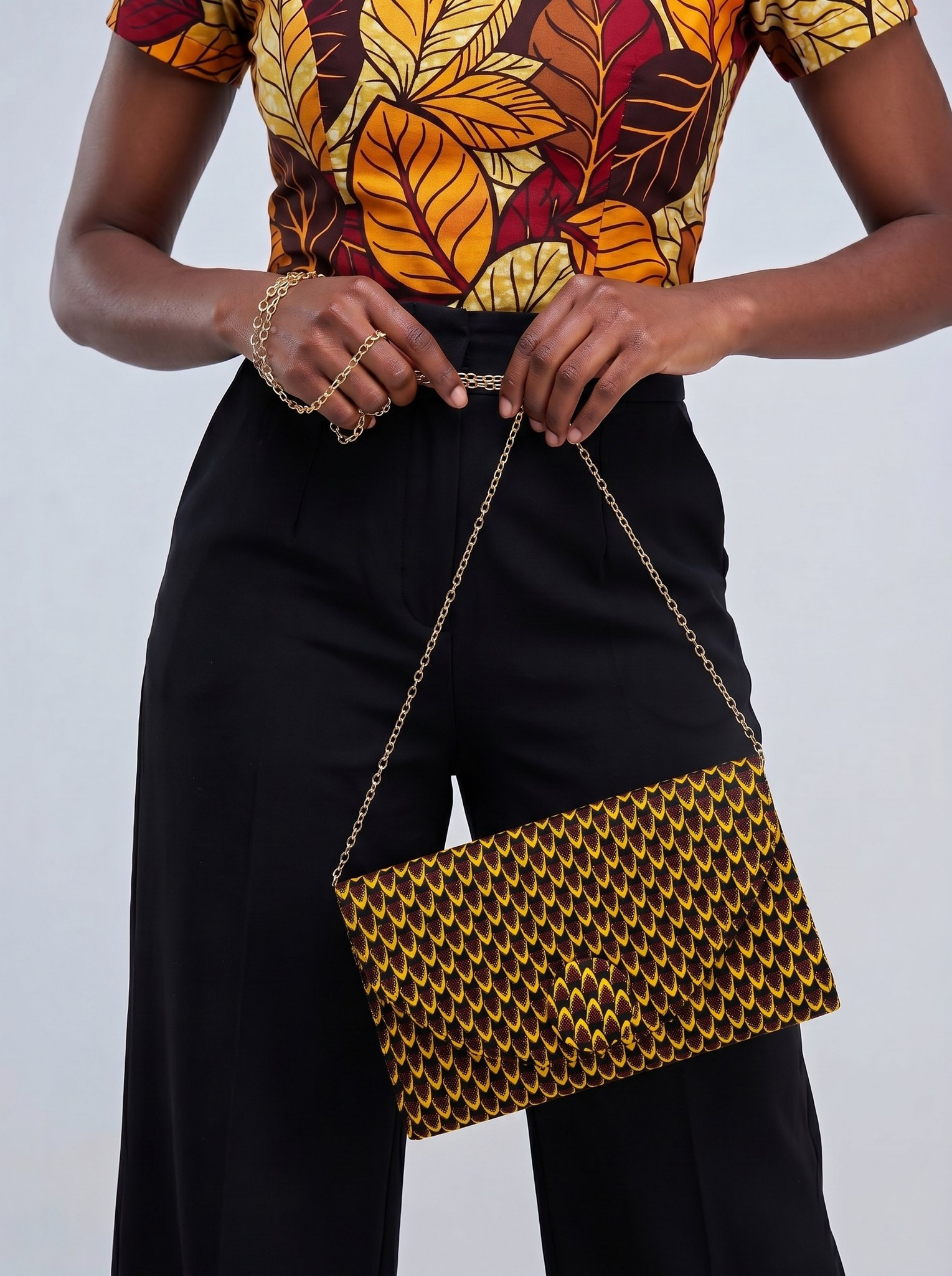 Crossbody Clutch Bag – Ankara Clutch | Amoakowaa alternate view