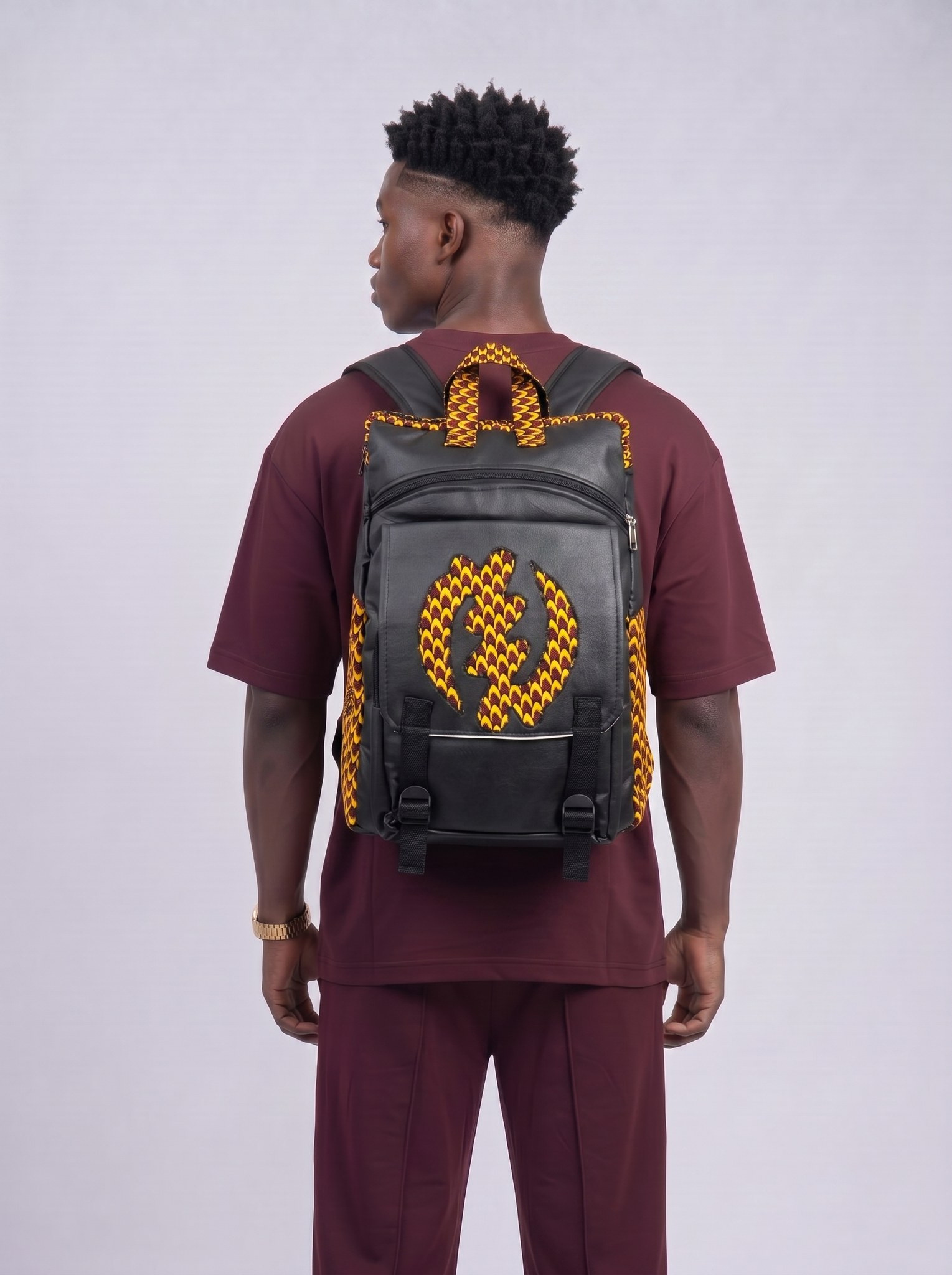 African Backpack – Oyokoman alternate view