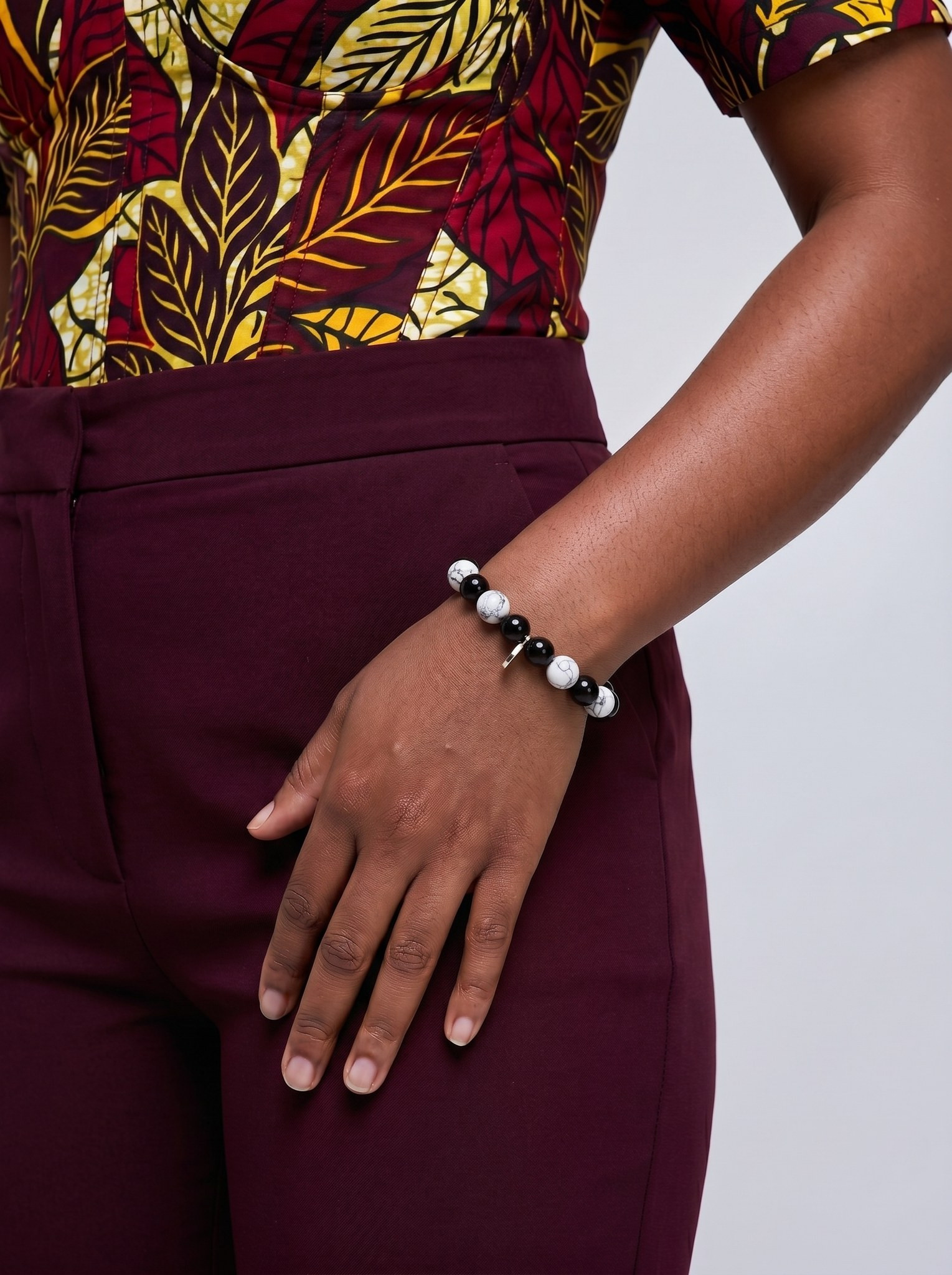 African Bracelet | Beaded Unisex Bracelet | Refined alternate view